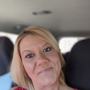 Meet your Posher, Leaha